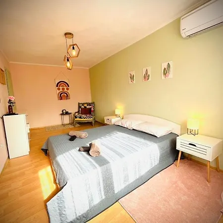 The Guest House-amazing View, Location, Entire House Veliko Tarnovo