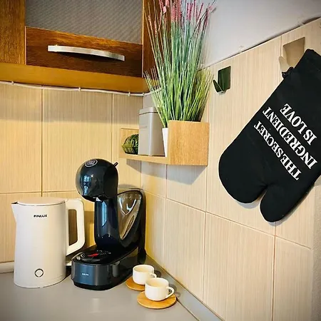 The Guest House-amazing View, Location, Entire House Appartement *