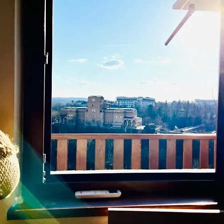 Appartement The Guest House-amazing View, Location, Entire House *