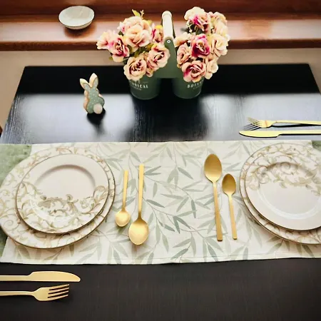 The Guest House-amazing View, Location, Entire House Appartement