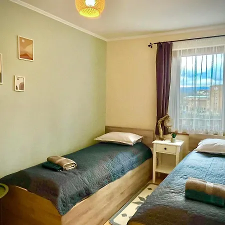 The Guest House-amazing View, Location, Entire House * Veliko Tarnovo