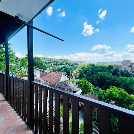 Apartman The Guest House-amazing View, Location, Entire House *