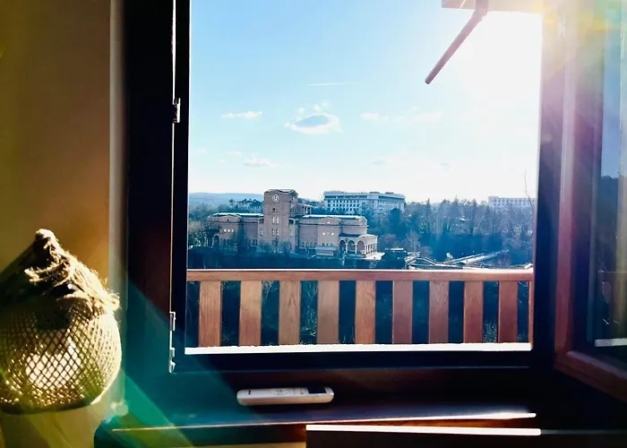 Apartman The Guest House-amazing View, Location, Entire House *