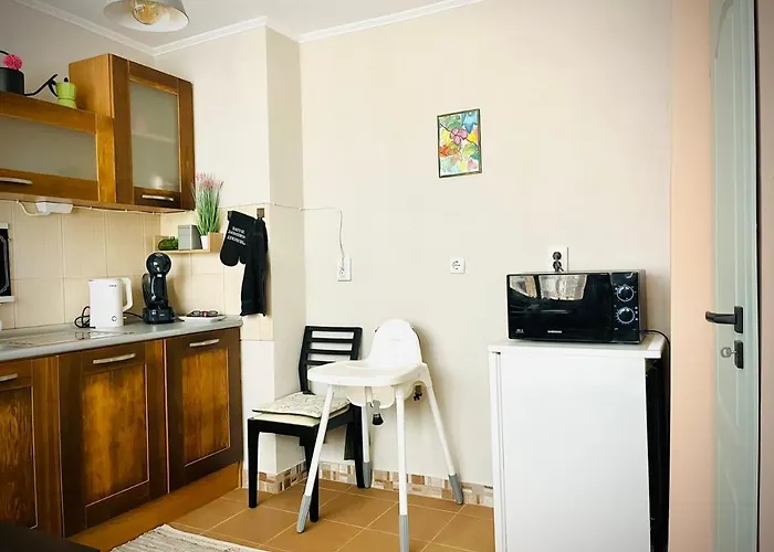 Apartman The Guest House-amazing View, Location, Entire House *